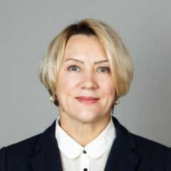 Яманчева Елена